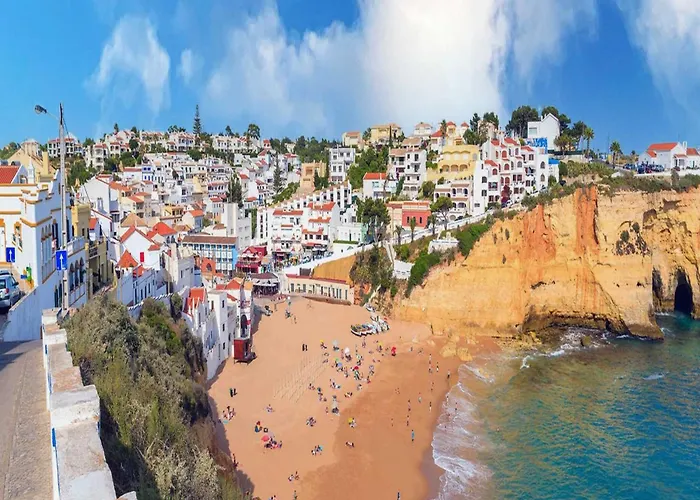 In Center Of * Carvoeiro (Lagoa)