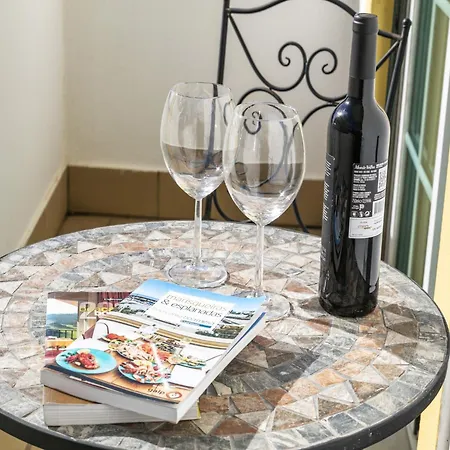 Apartamento In Center Of *